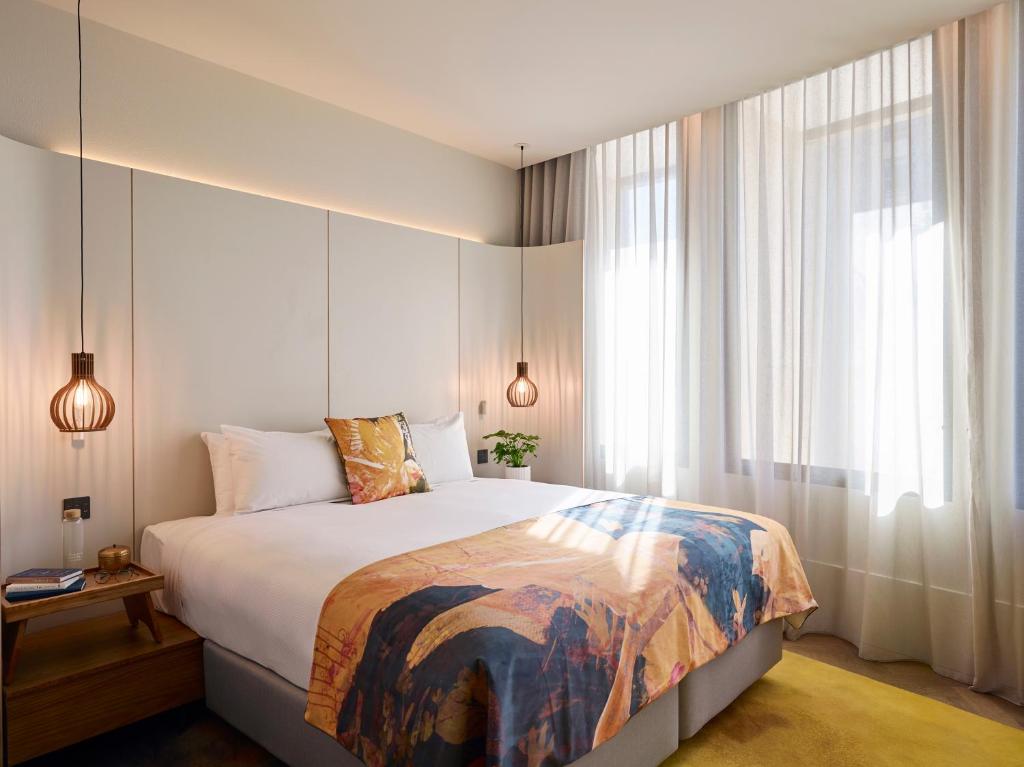 Crystalbrook Kingsley - Resim 17