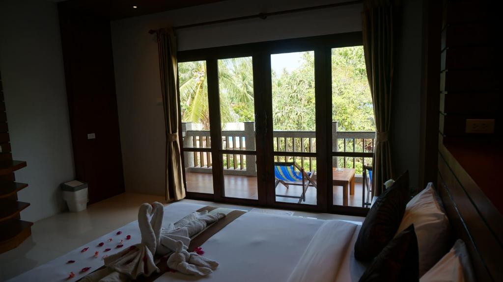 Lanta Intanin Resort - SHA Extra Plus - 17
