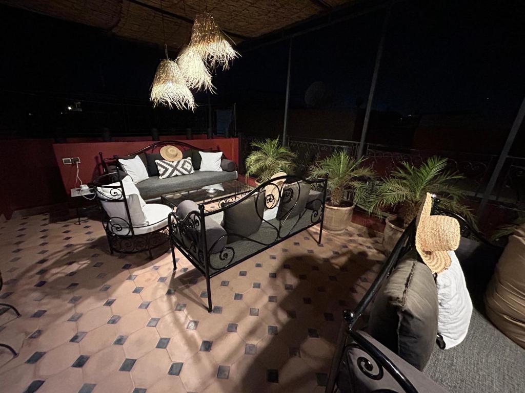 Posezení v ubytování Le riad de l'étoile ocre - COTG