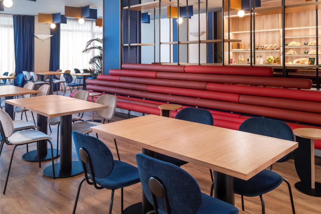 Restaurace v ubytování B&B HOTEL Barcelona Rubí