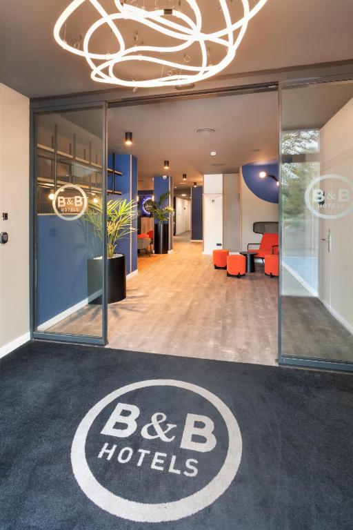 Certifikát, hodnocení, plakát nebo jiný dokument vystavený v ubytování B&B HOTEL Barcelona Rubí