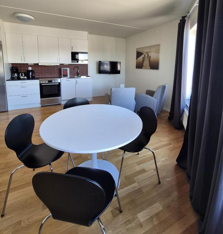 Kuchyň nebo kuchyňský kout v ubytování Hotel Torslanda