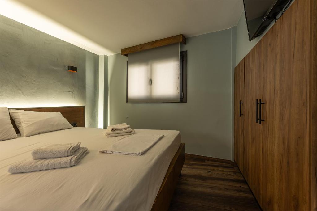 Wooden Suites - 2
