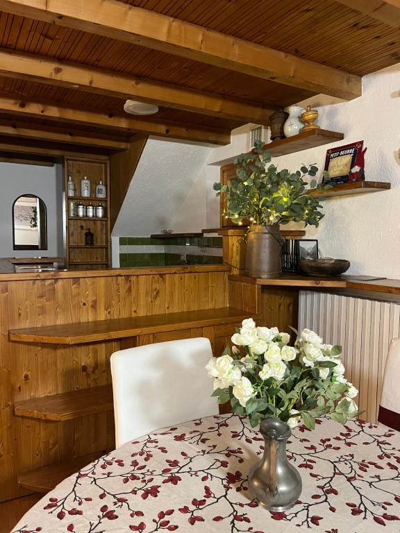 Kuchyň nebo kuchyňský kout v ubytování Chalet Blanc Le Duplex