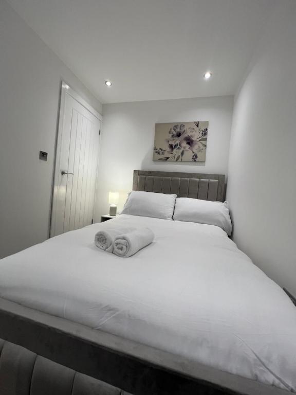 Postel nebo postele na pokoji v ubytování Entire House - Near Etihad stadium and Central Manchester