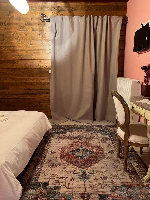 Ikojenia Traditional Lodge - Chambre Double Avec Balcon