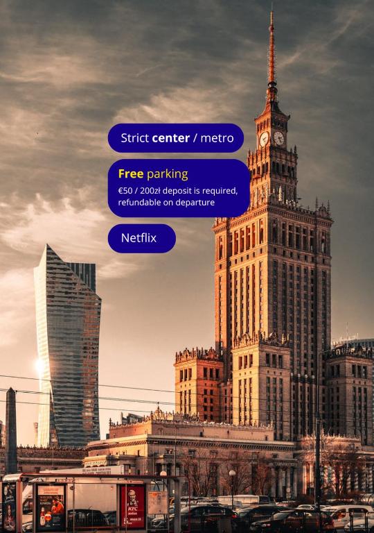 zdjęcie miasta z wieżą zegarową w obiekcie Apartment Strict Warsaw Center - Metro,Free Parking w Warszawie