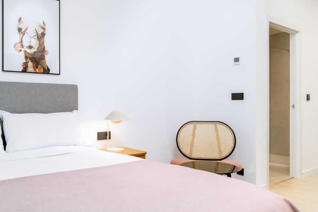 Limehome Santiago de Compostela - 9