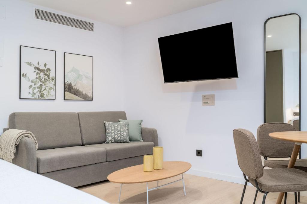 Limehome Santiago de Compostela - 17