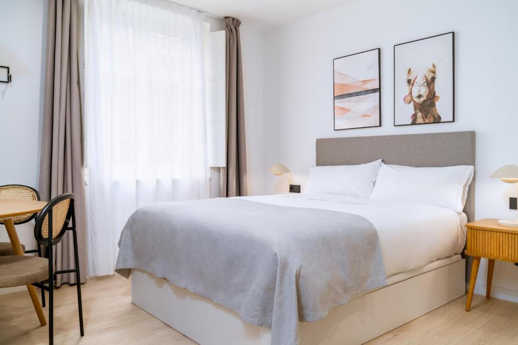 Limehome Santiago de Compostela - 18