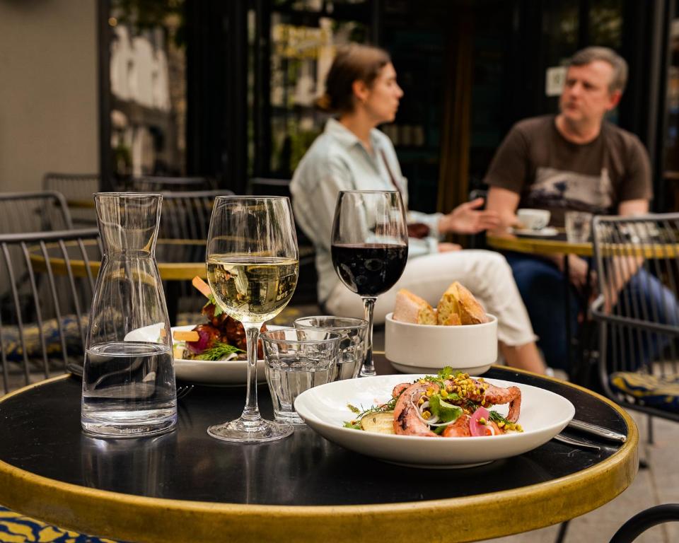 Hôtel Edgar & Achille - Resim 32