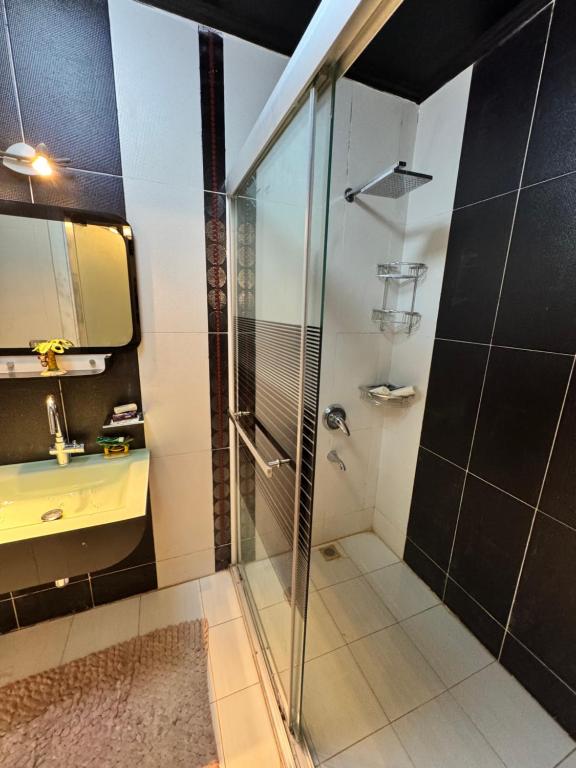 Koupelna v ubytování Ain Sokhna 5-bedroom Luxury Villa - Porto Sokhna