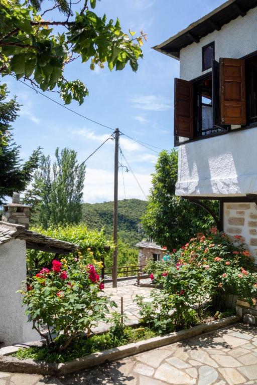 A garden outside Archontiko Merylins Pinakates Pelion