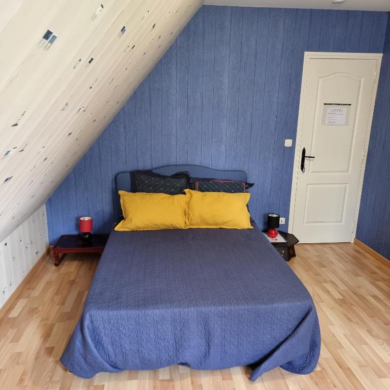 Postel nebo postele na pokoji v ubytování OSY Normandy