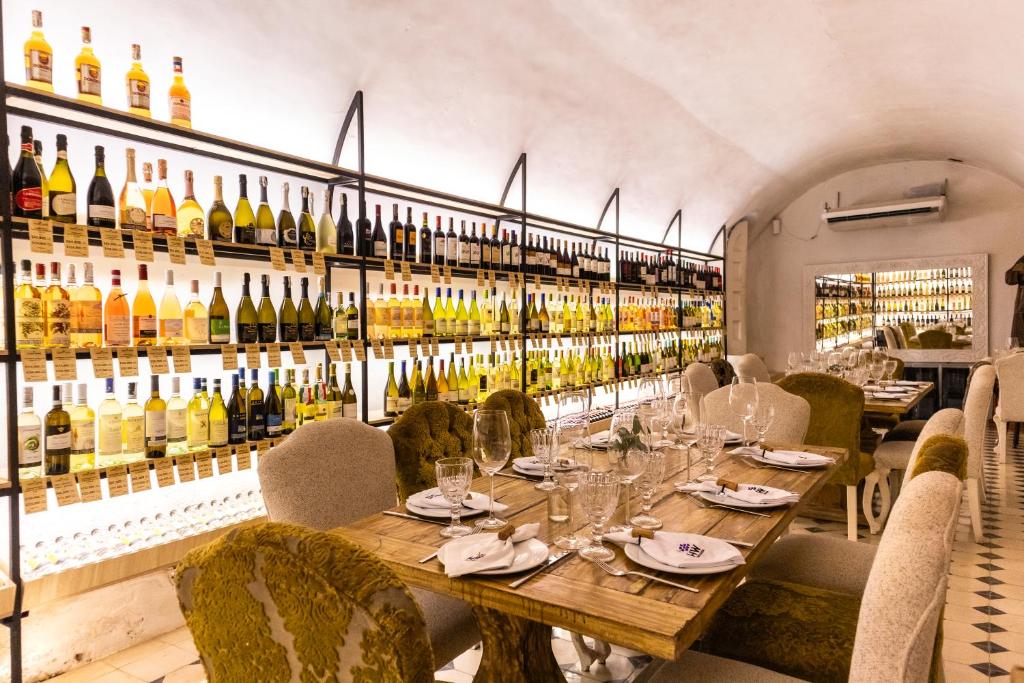 Nápoje v ubytování Hotel El Marqués by Faranda Boutique