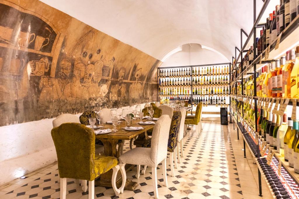 Restaurace v ubytování Hotel El Marqués by Faranda Boutique