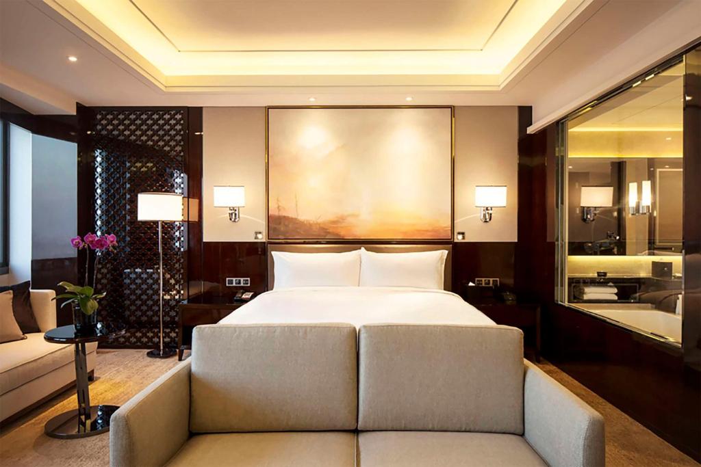 DoubleTree By Hilton Anhui - Executive Deluxe King Room