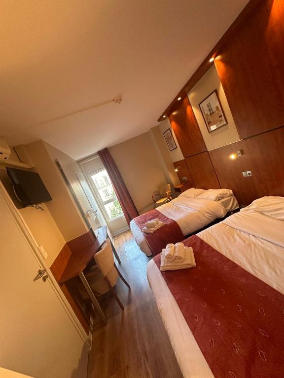 Hôtel Victoria - Resim 29