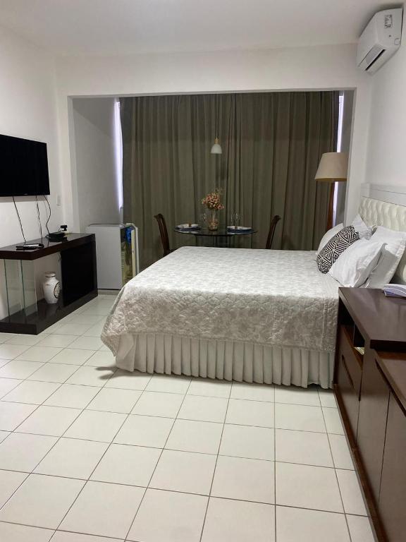 Postel nebo postele na pokoji v ubytování Valparaiso Hotel