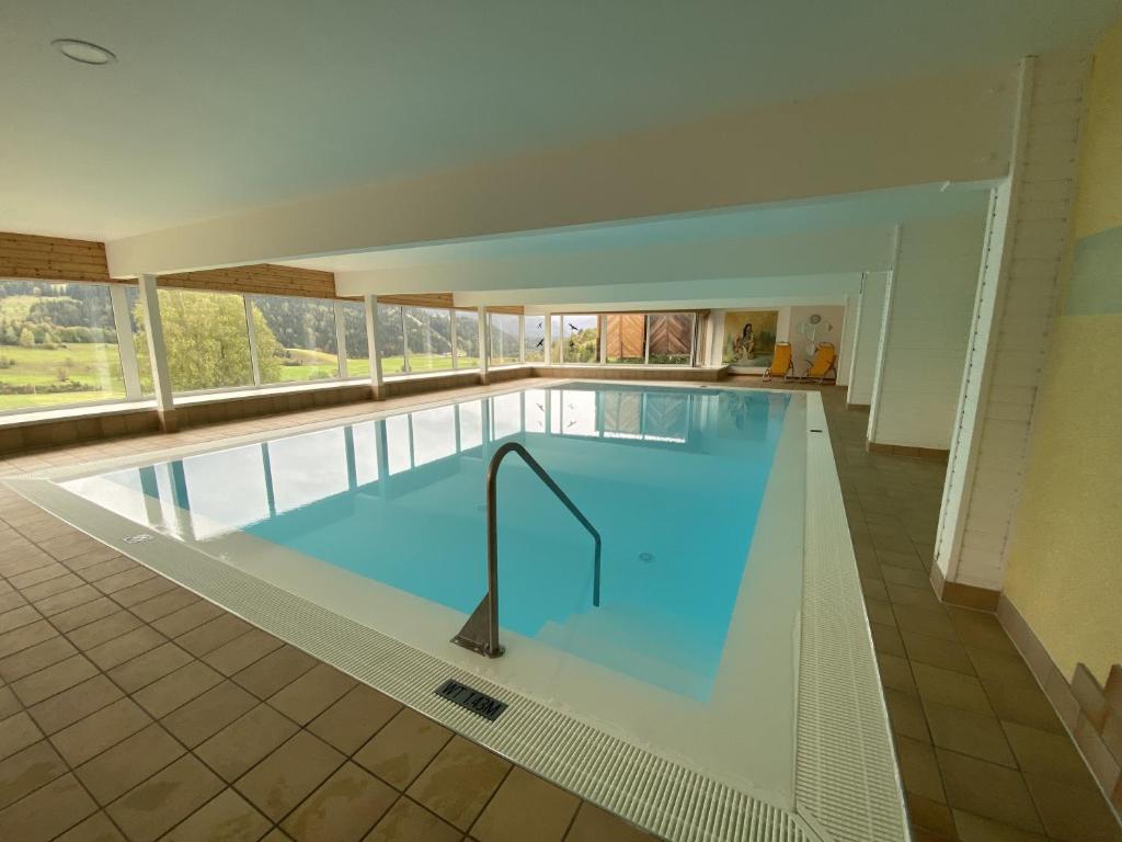 Bazén v ubytování Appartement Sisi am Kulmhof nebo v jeho okolí