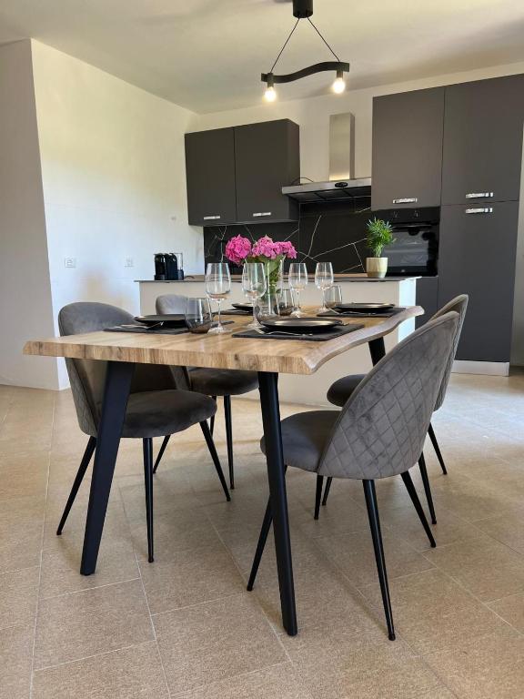Kuchyň nebo kuchyňský kout v ubytování Casa Vacanze LEON