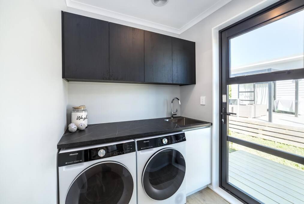 Sunset On Syrah - Resim 35