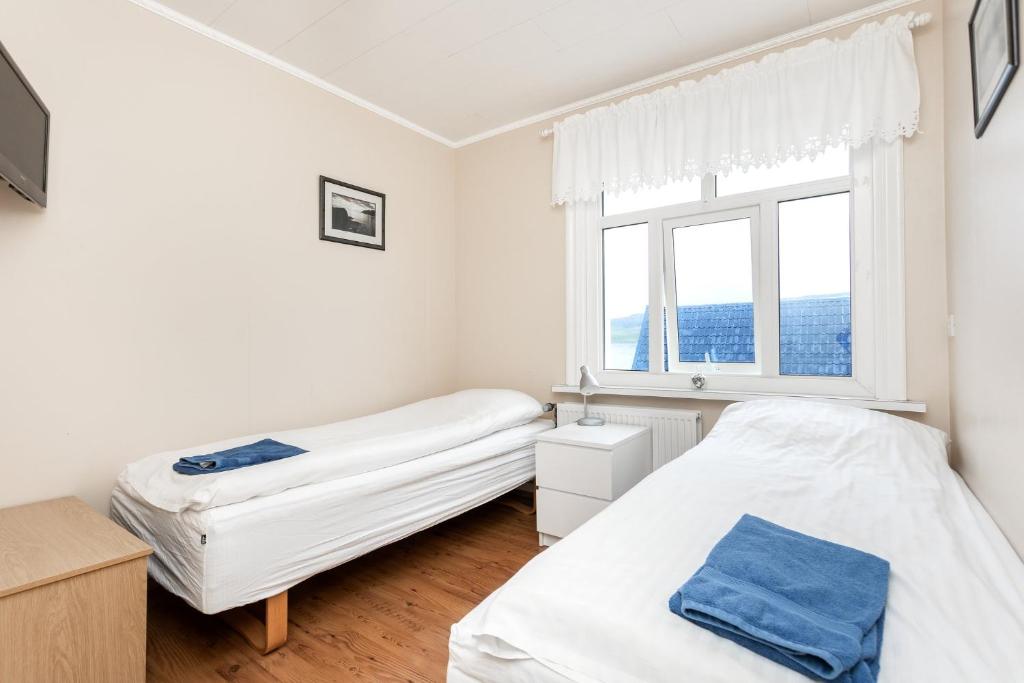Voodi või voodid majutusasutuse Mjoeyri Travel Holiday Homes toas