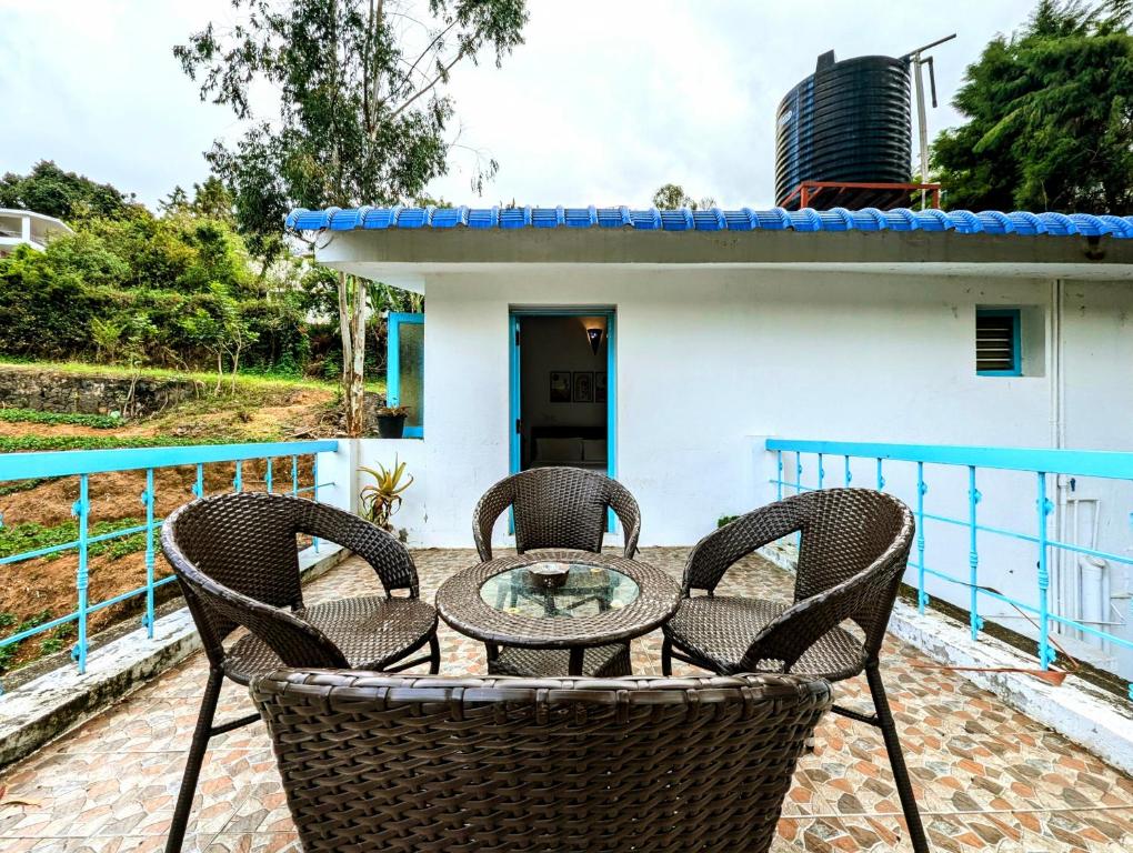 Balkón nebo terasa v ubytování Bohemian Hideaway by Futurve