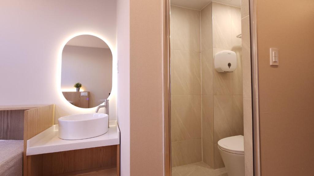 OYO Hostel Myeongdong 6 - Double Room Long Stay