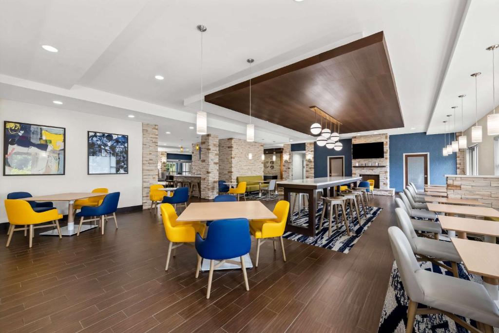 Comfort Inn Sylva - Cullowhee photo
