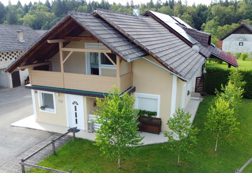 Budova, kde se apartmán nachází