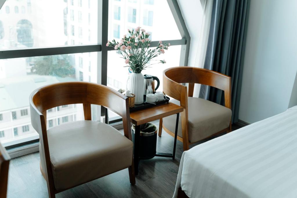 Phòng Deluxe Giường Đôi/2 Giường Đơn Nhìn Ra Thành Phố