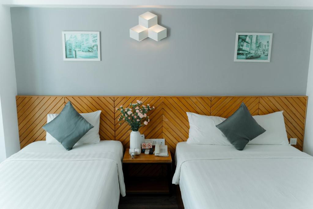 Phòng Deluxe Giường Đôi/2 Giường Đơn Nhìn Ra Thành Phố