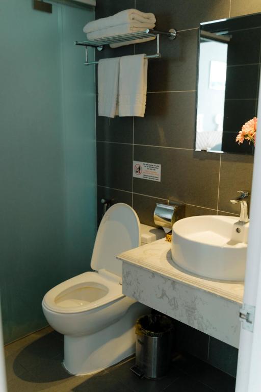 Phòng Giường Đôi/2 Giường Đơn Nhìn Ra Góc Biển