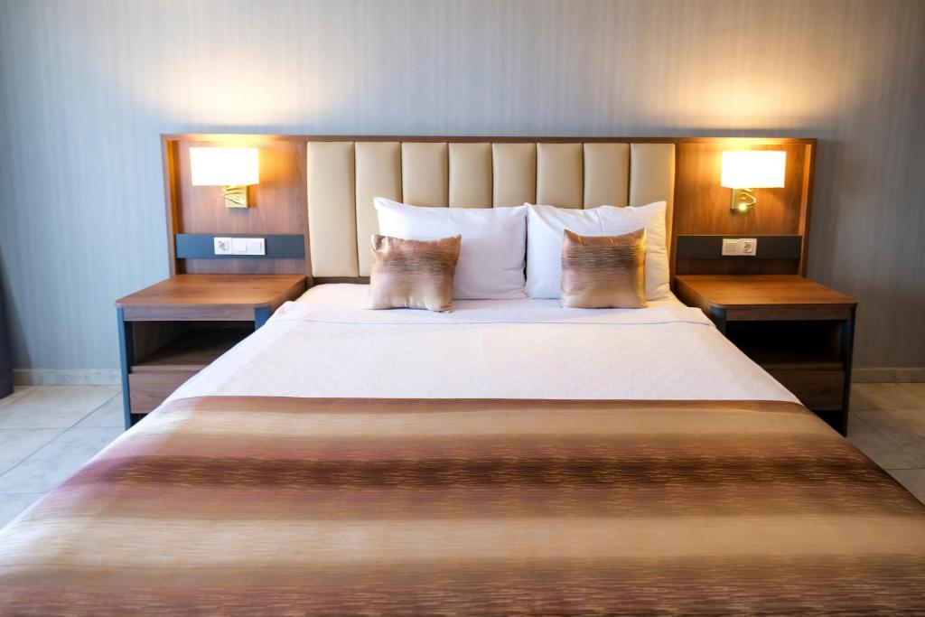 Days Inn by Wyndham Alanya - 11