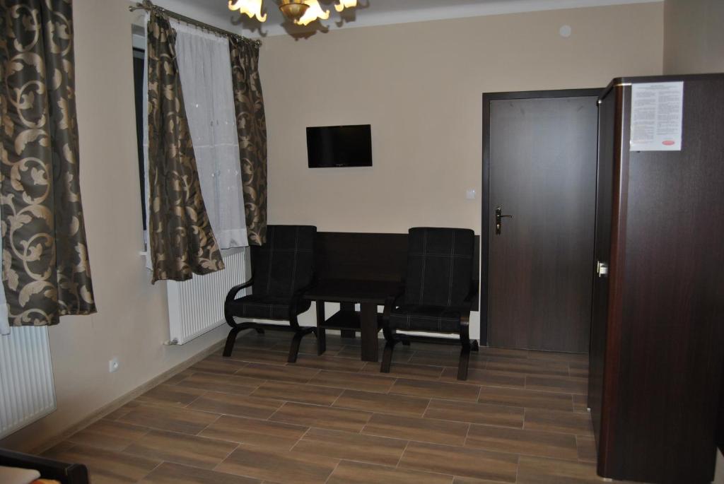Posedenie v ubytovaní Hotel Gościniec