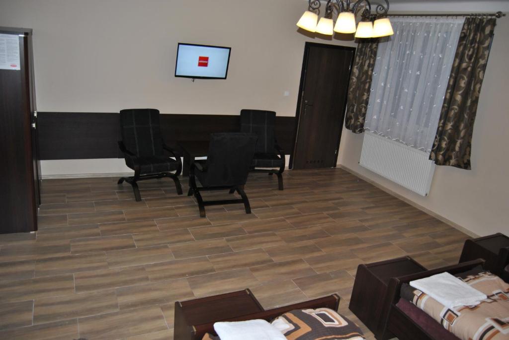 Posedenie v ubytovaní Hotel Gościniec