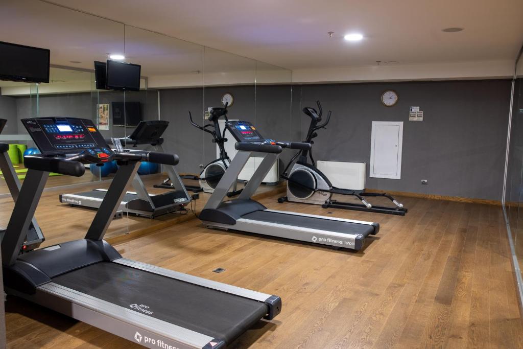 Fitness centrum a/nebo fitness zařízení v ubytování Anemon Kent Ankara Otel
