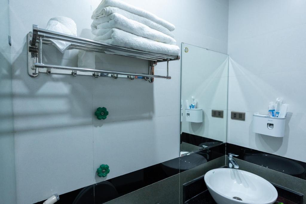 TamCoc Golden Shine Homestay - 8