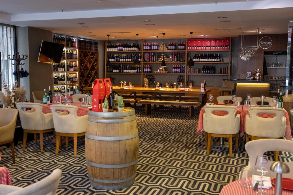 Nápoje v ubytování Anemon Kent Ankara Otel