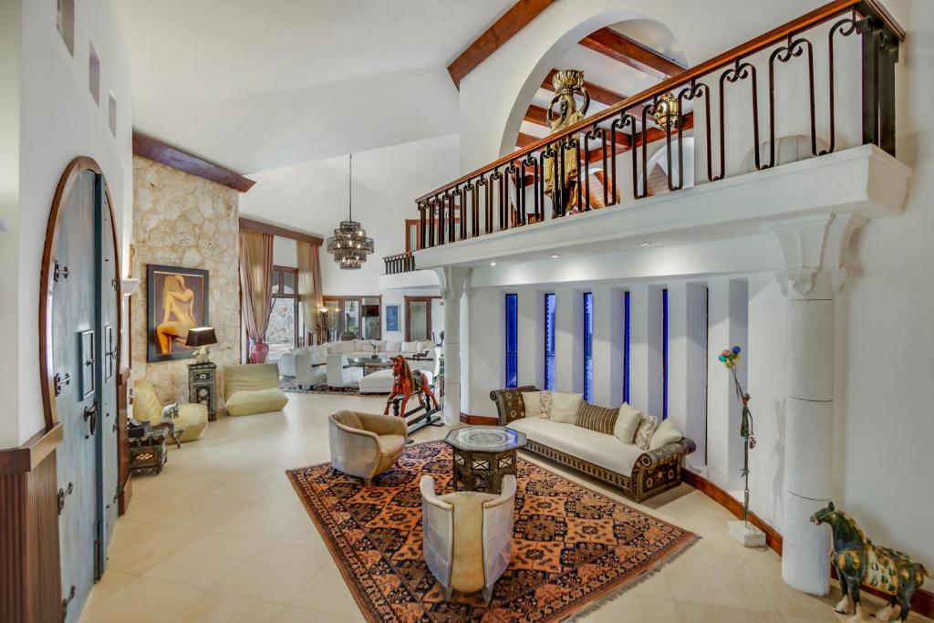 Moroccan-Style Paradise with Pool &amp; Maid at Casa de Campo photo photo 4