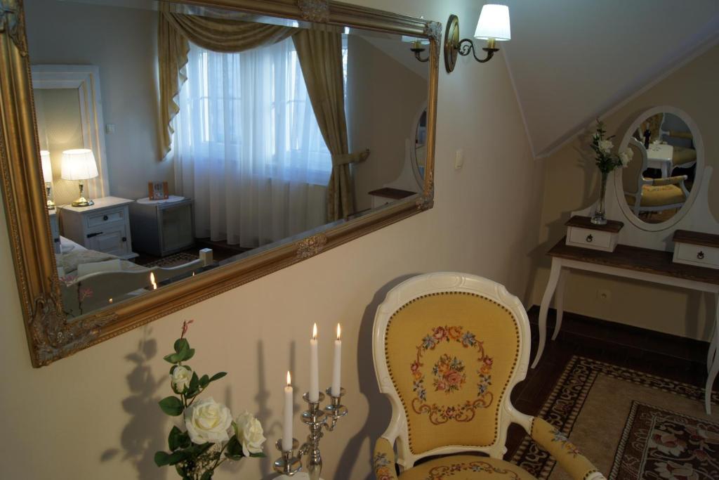 Hotel POD HERBEM -POKOJE OZONOWANE - Resim 28