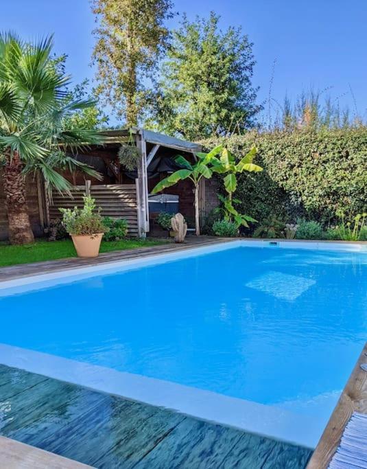 Photo de la galerie de l'établissement Villa piscine chauffée & jacuzzi, à Seignosse