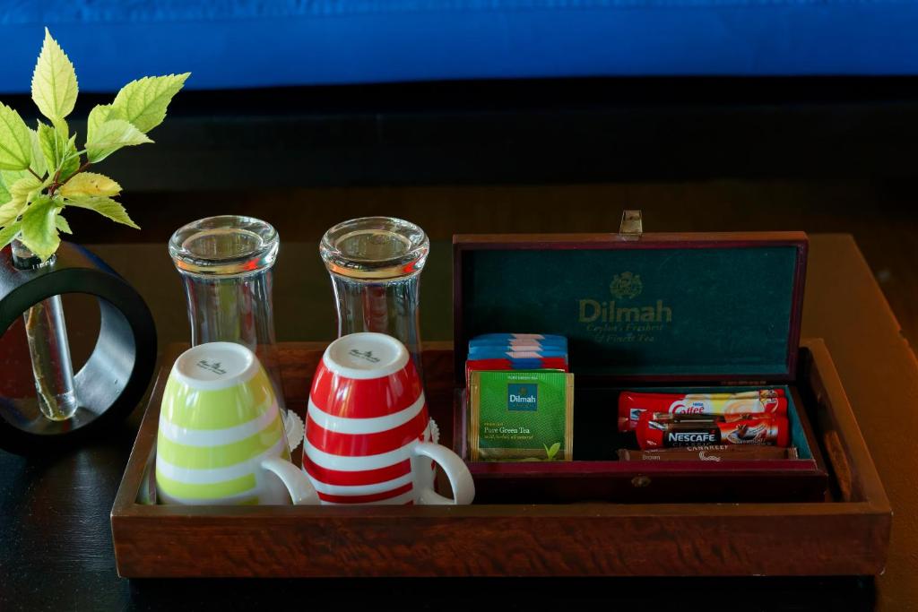 Canareef Resort Maldives - 8