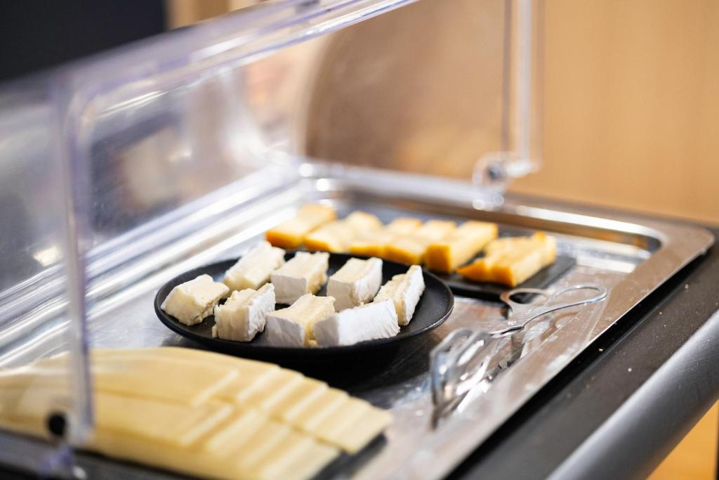 B&B HOTEL Liège Rocourt - Resim 25