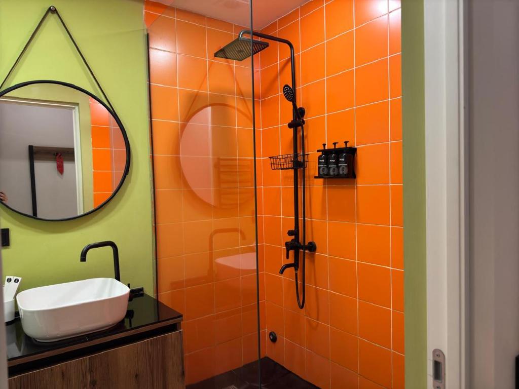 Koupelna v ubytování Rooms Apart-Hotel by RED
