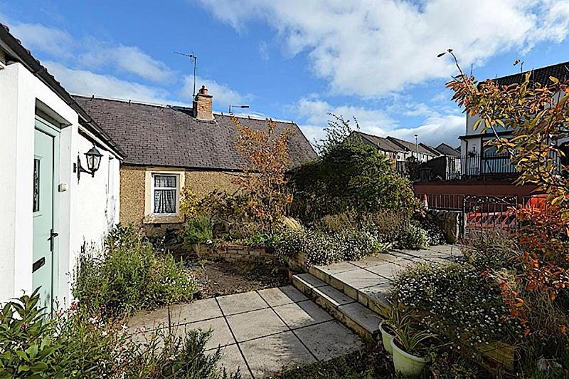 Zahrada ubytování 3 Bed Charming Cottage For Share ,Private Double Room , Fast Fibre Optik Int, Free Parking, Garden