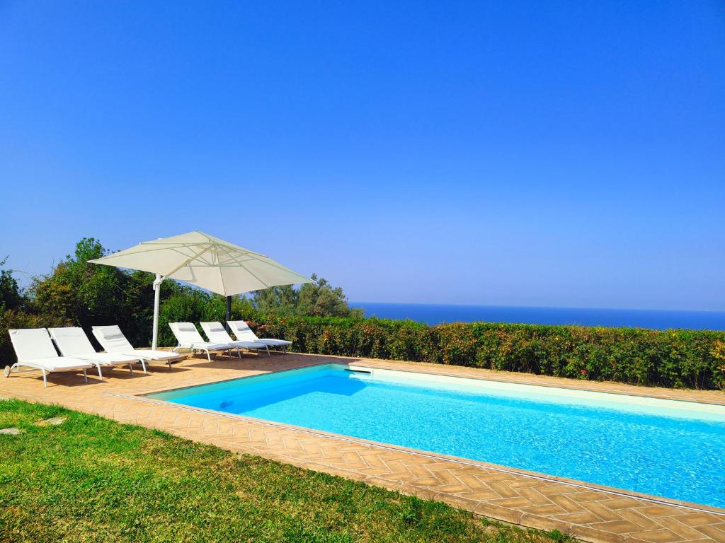 Photo de la galerie de l'établissement Villa Villacolle by BarbarHouse, à Mondolfo