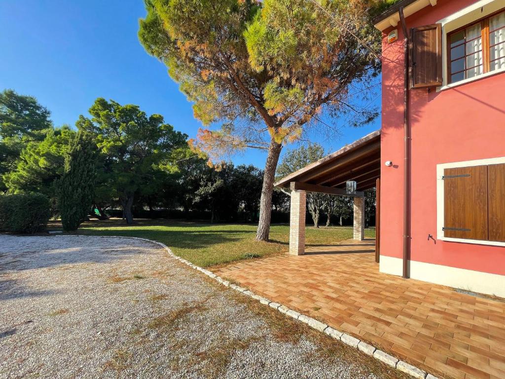 Photo de la galerie de l'établissement Villa Villacolle by BarbarHouse, à Mondolfo