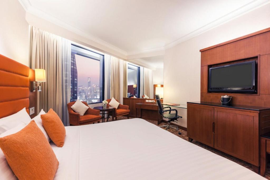 Rembrandt Hotel Bangkok - Superior Connecting Room